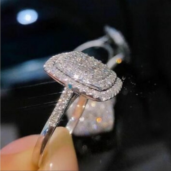 New Women’s 925 Silver Square Shape Diamond Wedding Ring - Picture 3 of 6